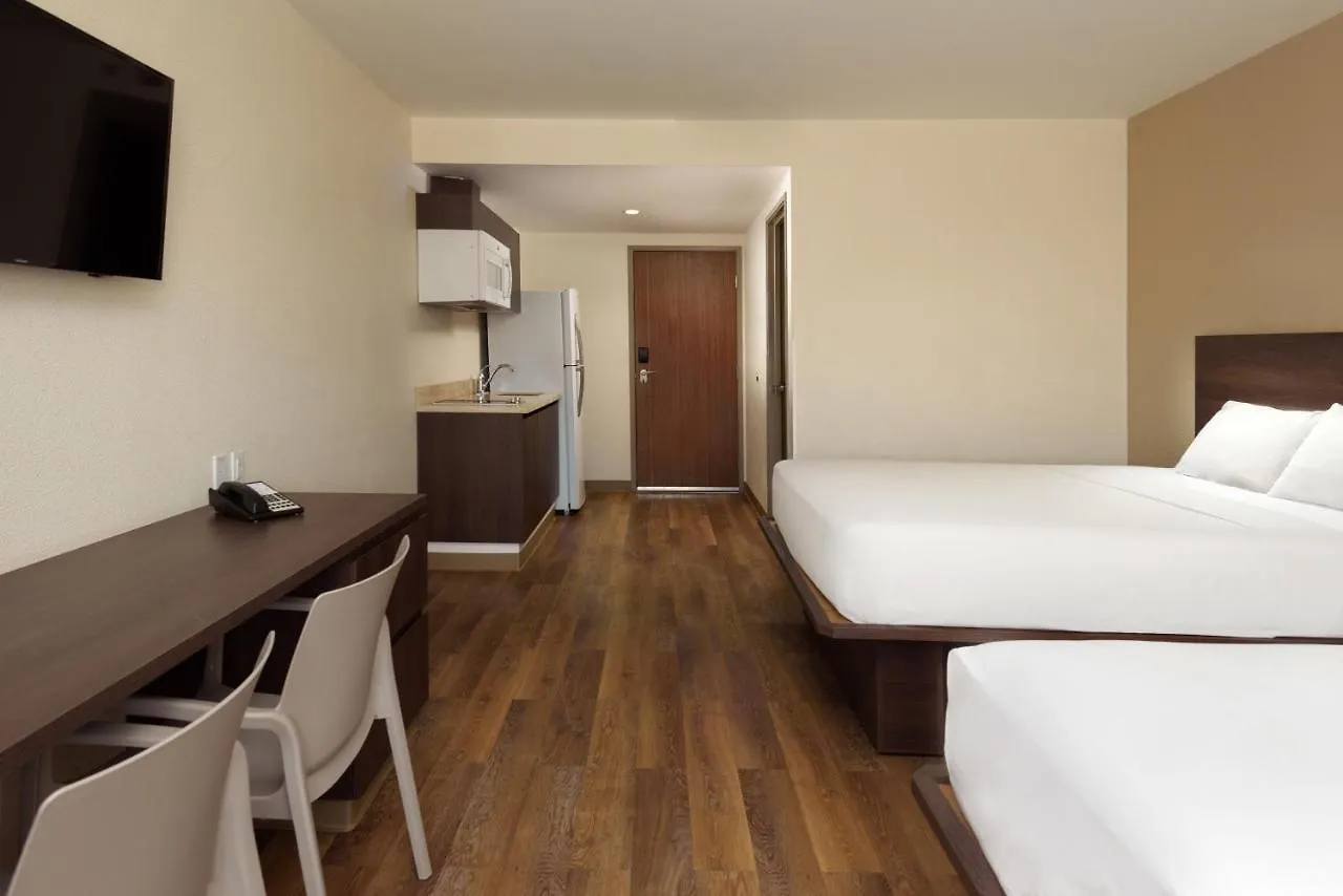 Extended Suites Cancun Cumbres