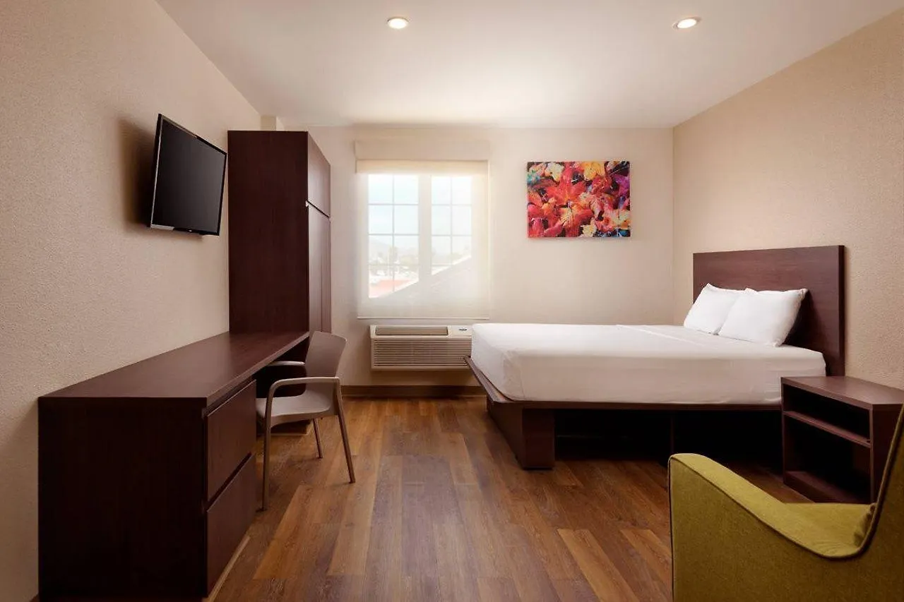 Extended Suites Cancun Cumbres 3*,