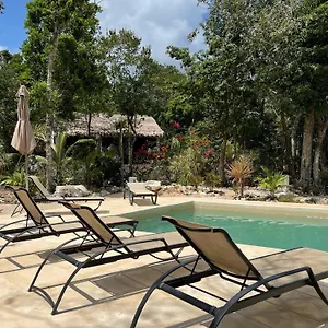 ** Hotel Maya Eco Village Mexiko